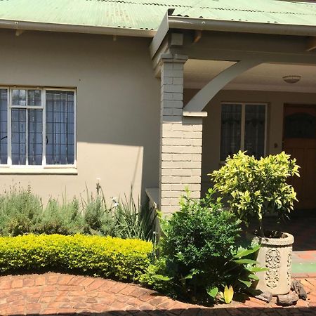 Pretoria-Noord 布雷赫尔12号招待所酒店 外观 照片