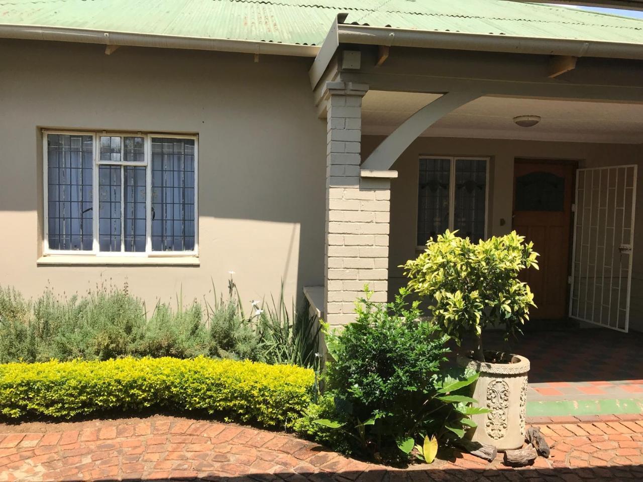 Pretoria-Noord 布雷赫尔12号招待所酒店 外观 照片